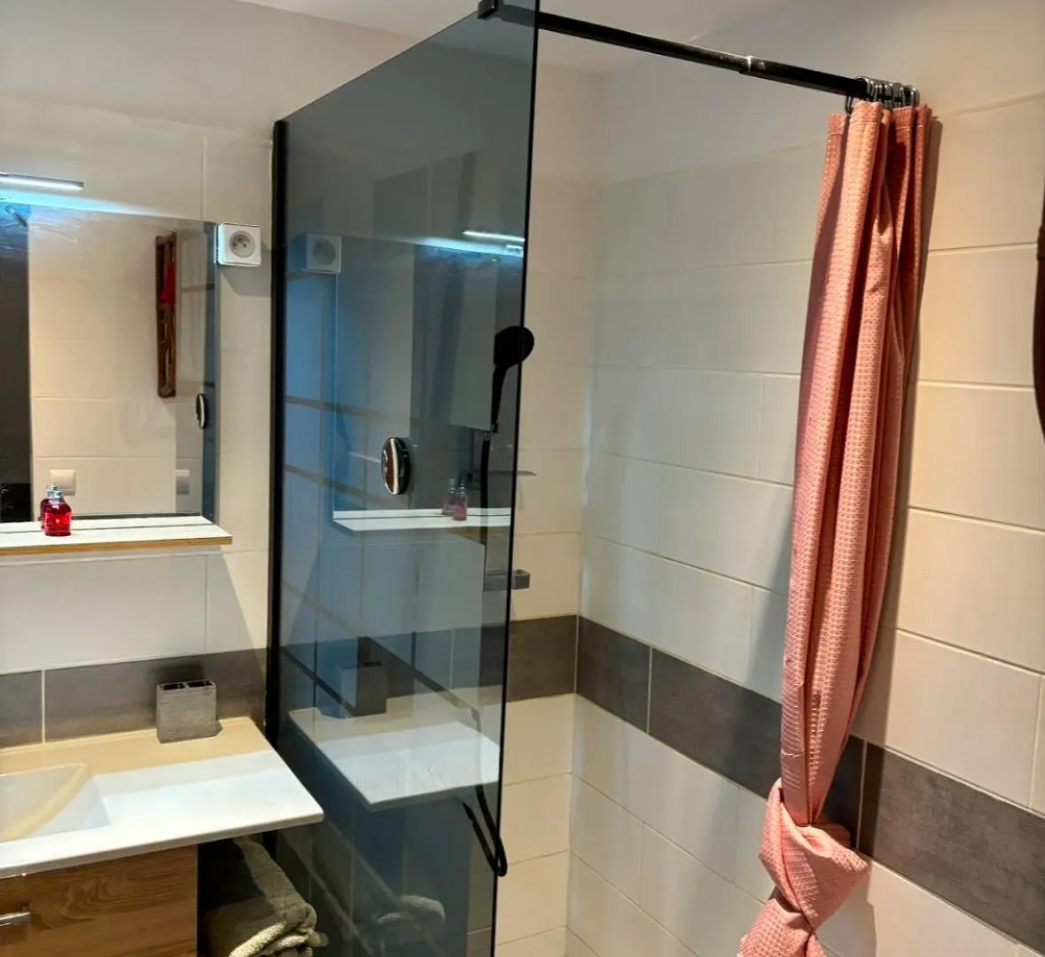 Cozy Apartment With A Relaxing Terrace, 10 Min From Beaches And Restaurants Marigot  Sint Maarten